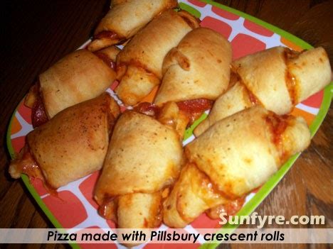 (use lightly as to not over power with garlicky flavor)grab a hand full of pepperoni and start to lay them out. Recipe: Pizza Made with Pillsbury Crescent Rolls