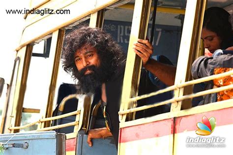 Sasi ve yazan alleppey şerif. A mad man in Ernakulam South KSRTC bus stand? - Malayalam ...