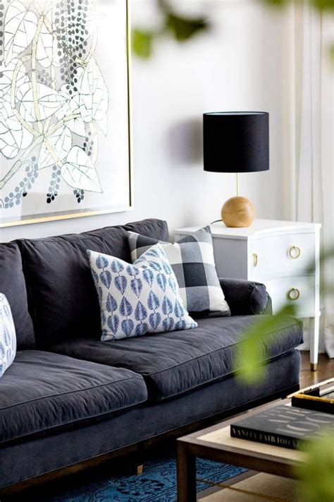 What Colour Cushions To Put On Dark Grey Sofa