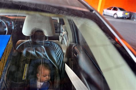 Mueren Bebés Gemelos En Carolina Del Norte Tras Pasar 9 Horas Encerrados En Un Auto El Diario Ny