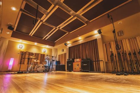 11 Best Recording Studios In Seattle 2023 Without Question Omari Mc