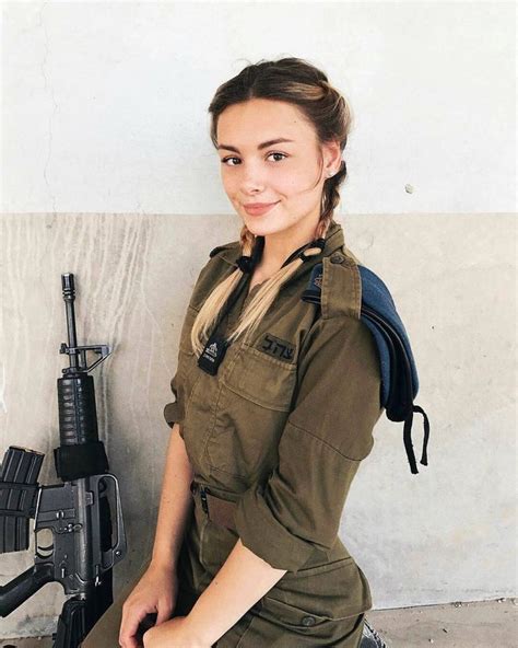 shawn butler adlı kullanıcının tactical girls panosundaki pin ordu kızları asker kadın