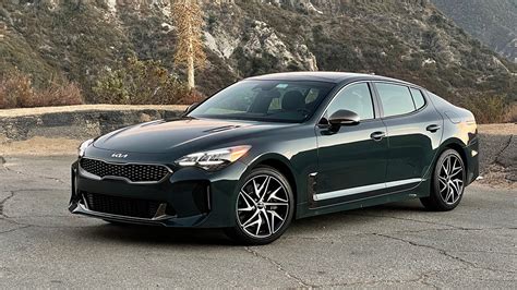 2022 Kia Stinger 25t Review A More Compelling Base Engine Cnet