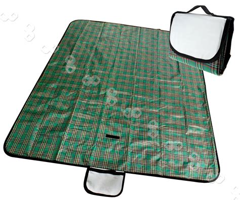 Folding Fleece Waterproof Picnic Blanket Outdoor Mat Rug ...