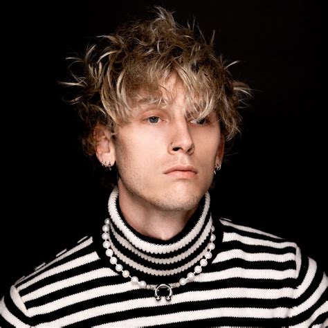 Machine gun kelly (mgk) is a multitalented artist from cleveland, ohio. Machine Gun Kelly Partners With NoCap To Play Two Live ...