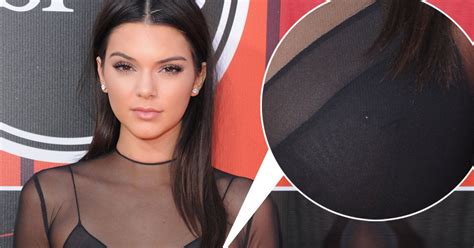 Kendall Jenner Reveals She Has Her Nipple Pierced In Revealing Black Dress At Espys Mirror Online