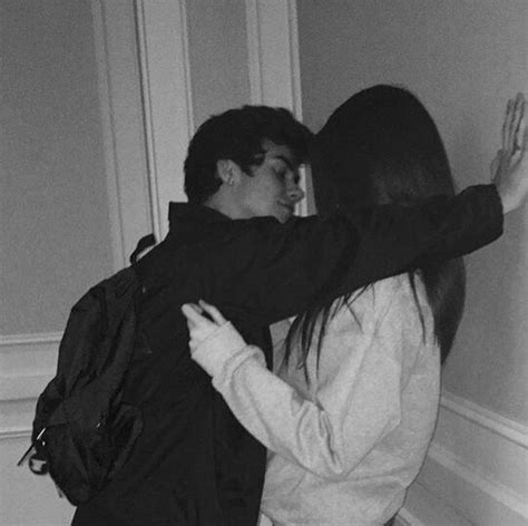 i wanna guy that ll make me be pushed up against a wall and then lean in to kiss me