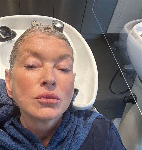 Martha Stewart Showed Off Her Flawless Complexion In A Filter Free Selfie