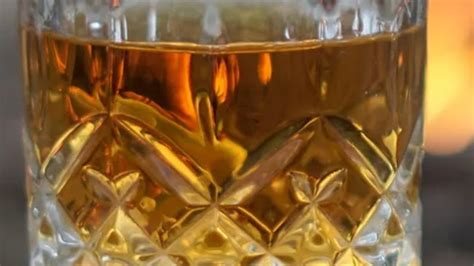 El Gourmet Urbano Whisky Qu Significa Hablar De Las Piernas Del Whisky Y Para Qu Sirven