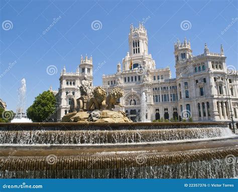 Cibeles Square Madrid Stock Photo Image Of Fountain 22357376