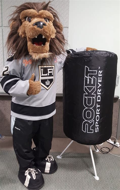 Get To Know Your Nhl Mascots Meet Bailey Baileylakings Drappit