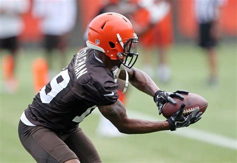 Browns Minicamp Can Corey Coleman Redeem Himself And Other Questions Cleveland Com