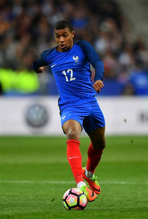 I can't imagine a better, more fulfilling life than the one i have with you. Kylian Mbappe - Kylian Mbappe Photos - France v Spain International Friendly - Zimbio