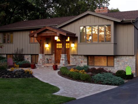 Remodeling costs guide, updated for 2021, provides an accurate overview of remodeling prices this price is for a floor plan's square foot of a level that has exterior exposed walls up to 9 feet high. Front door | Split level remodel exterior, House exterior ...