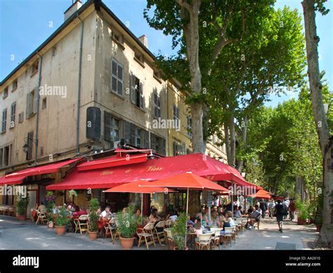 Restaurant On The Cours Mirabeau In The Old Town Aix En Provence