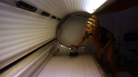 Delaware Law Pulls The Plug On Teen Tanning