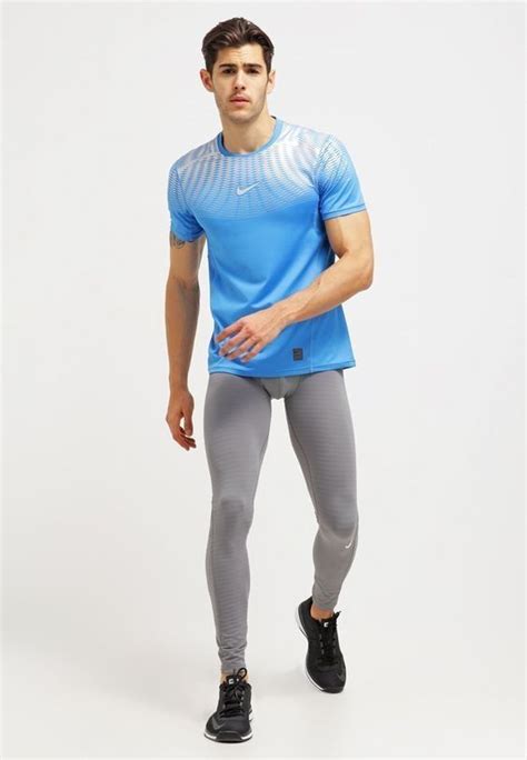 Awesome Workout Clothing Ideas For Cool Men Who Are Stunning