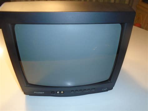 Sylvania 13 Inch Crt Tv Model Tvk 139k Video Gaming Av Power Tested No