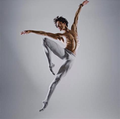 Pin By Pedro Velazquez On Male Dancers In Male Ballet Dancers Male Dancer Ballet Dancers