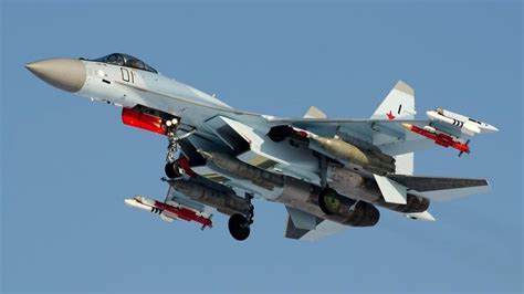 Meet Russias Su 35 Putins Most Powerful Fighter Jet 19fortyfive
