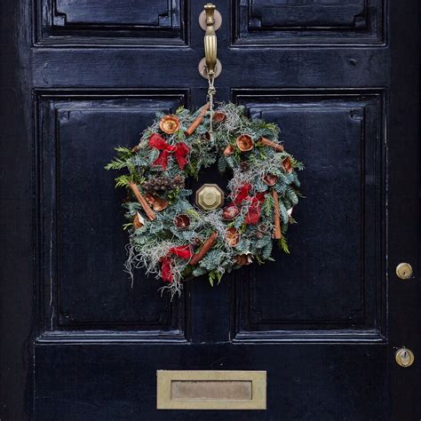 Christmas Wreath On Black Door Christmas Door Wreaths Black Doors