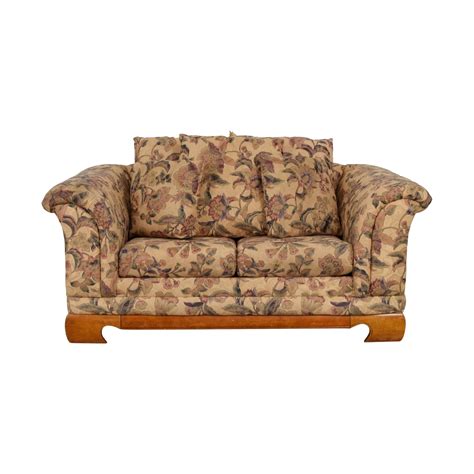 90 Off Sealy Sealy Furniture Floral Two Cushion Loveseat Sofas