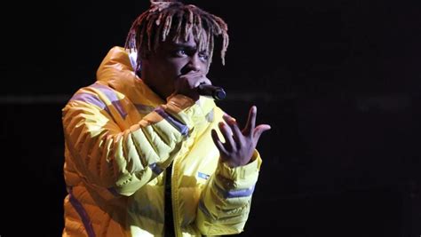 Juice Wrld Video Surfaces Of Rapper On Airplane Laughing Joking Hours