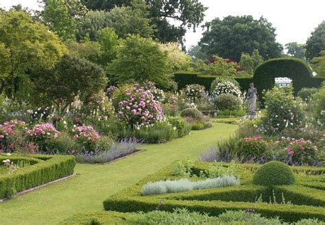 Go to home2garden.co.uk for detailed information. Beautiful rose gardens to visit in July - The English Garden