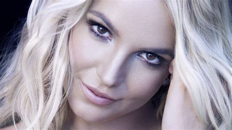 Britney Spears Reveals The True Object Of Her Affection