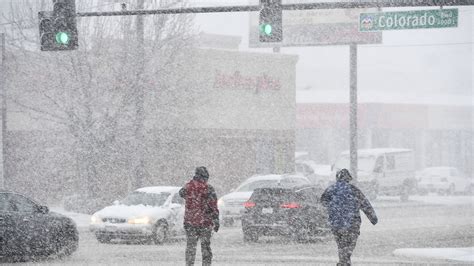 Potentially Historic Snowstorm To Strike North Central Us