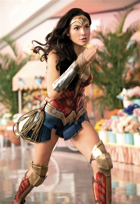 Pin By Aubrey On Costumes Gal Gadot Wonder Woman Wonder Woman Wonder Woman Movie