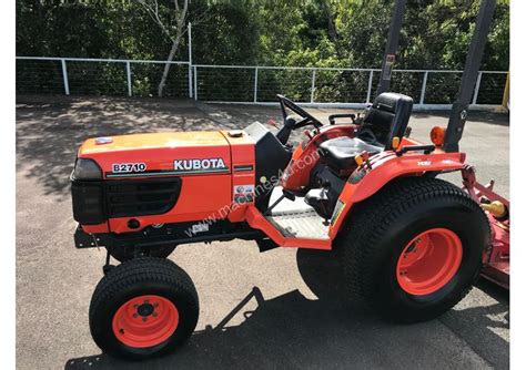 Used Kubota Kubota B2710hd 4wd Tractor With 6ft Finishing Mower