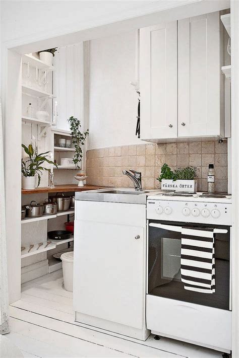 Sfruttare l'angolo è una sfida da non sottovalutare. Idee Cucina Moderna Ad Angolo - The Homey Design