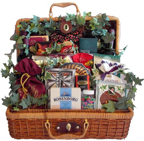 We are a gift baskets toronto company. VIP Gift Baskets Canada Thank You, Birthday, Christmas ...