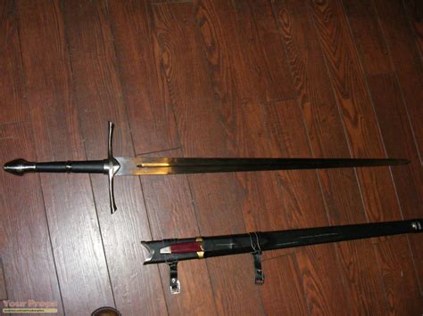 Lord Of The Rings The Fellowship Of The Ring Sword Of Strider United