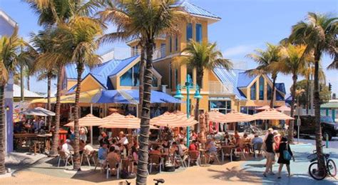 The area is adjacent to the fort myers beach pier, the best place to watch our astounding sunsets. Come enjoy the fun at Times Square on Fort Myers Beach ...