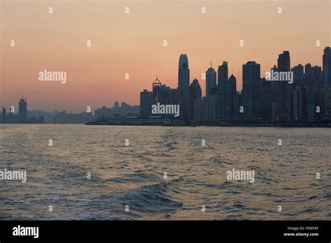 Sunrise In Victoria Harbour Hong Kong Stock Photo Alamy