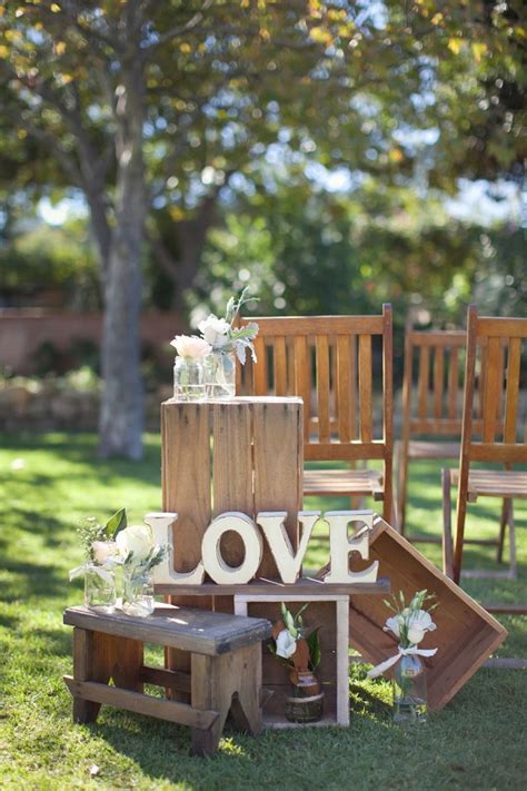 Beautiful Bridal Rustic Outdoor Wedding Decorations