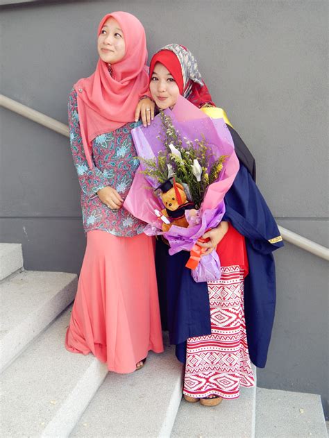 Contoh kursus ialah ijazah sarjana muda perubatan. Konvokesyen UITM dan Kesayangan - ! Love Is Cinta