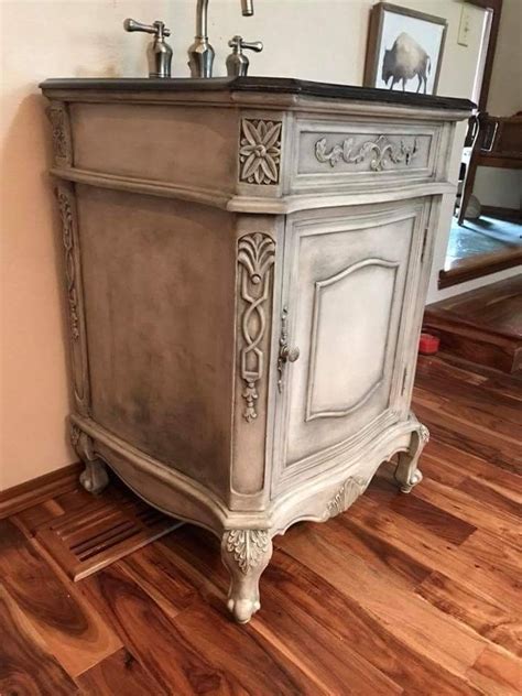 Pin By Martie Blignaut On Chalk Paint Furniture Painted Furniture