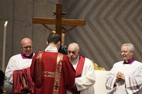 Pope Francis Skips Good Friday Procession Due To Cold Weather Free