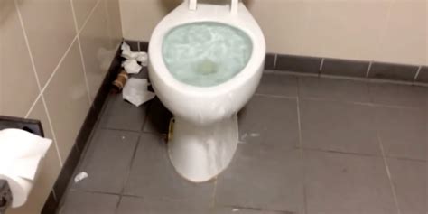 Plumber Goes To Unclog Hotel Toilet And Finds Himself In A Confusing