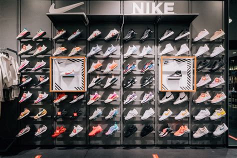 This Is Your First Look At Vancouver S New Foot Locker Power Store Urbanized