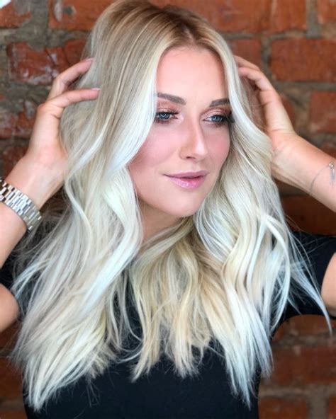 Of The Sexiest Shades For Platinum Blonde Hair You Will Want To Try
