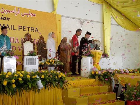 4 titles and styles of raja perempuan tengku anis binti tengku abdul hamid. Hospital Sultan Ismail Petra Kuala Krai: Hospital Pakar ...