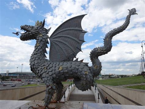 Here Be Dragons Amazing Statues And Sculptures Of Dragons Around The World