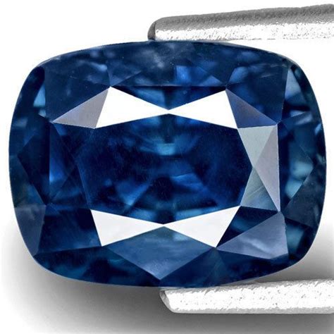 Igi Certified Kashmir Blue Sapphire 507 Carats Dark Royal Blue