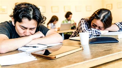 Información al instante sobre el club estudiantes de la plata. SBS Language | Un alto porcentaje de estudiantes universitarios en Australia dice sufrir estrés