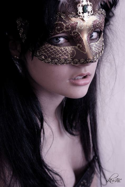 Lady In The Mask By Sku4iic On Deviantart Mask Masquerade Masks