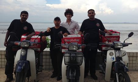 Food panda is the first to start in malaysia for food delivery and they are in the market for almost 8 years now (wow!). Food Panda Malaysia expands its food delivery service to ...